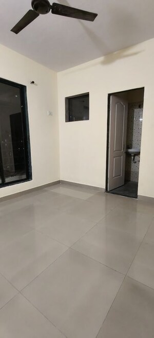 Room in 2 BHK Apartment at Bhosale Rose, Ulwe – for Rent