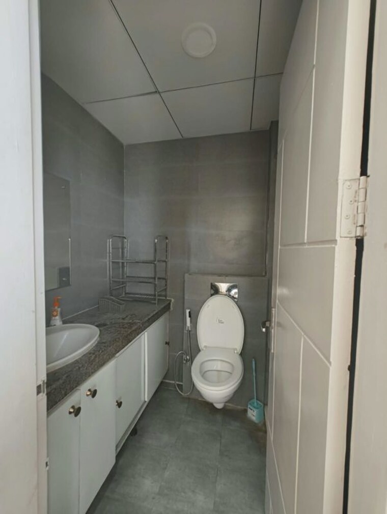 Bathroom, mapsko-mount-ville 3 Bedroom 1490 Sq.Ft. Apartment In Sector 79 Gurgaon 10766195