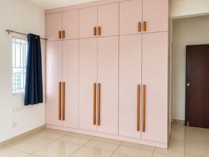 Room in 2 BHK Apartment at Prestige Sunrise Park, Electronic City Phase I – for Rent