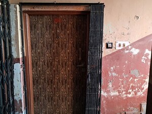 Furnished Amenities in  Apartment at Tangra – for Sale