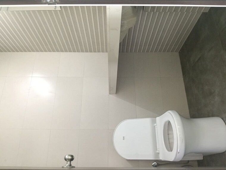 Bathroom, kalpataru-parkcity-eternia 3 Bedroom 1040 Sq.Ft. Apartment In Kolshet Road Thane 10766351