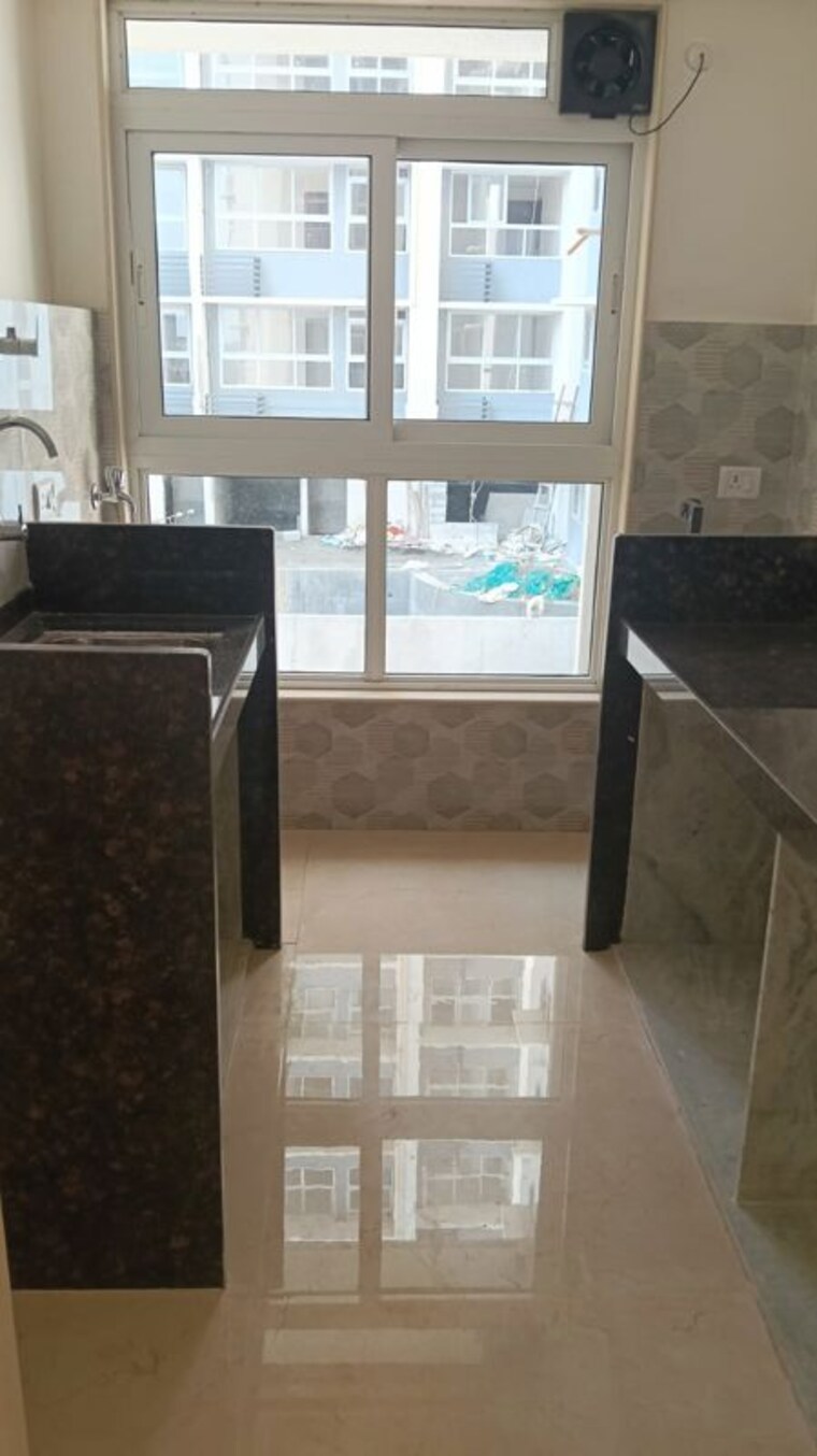 Kitchen, group-satellite-elegance 1 Bedroom 427 Sq.Ft. Apartment In Goregaon East Mumbai 10766392