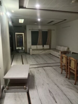 Living Room in 3 BHK Apartment at Vaishali Nagar – for Rent
