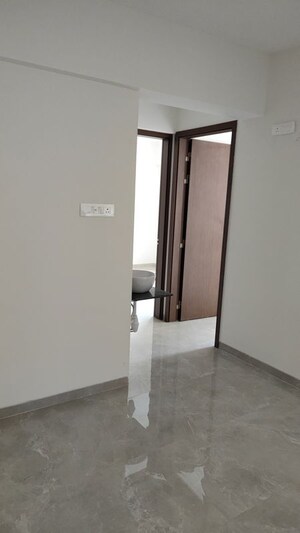 Room in 2 BHK Apartment at Lotus Urban Homes, Charholi Budruk – for Rent