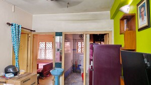Bedroom in  Apartment at Jadavpur – for Sale