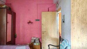 Room in  Apartment at Jadavpur – for Sale