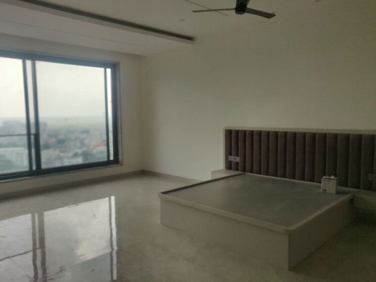 Room, uptown-jubilee 3 Bedroom 3800 Sq.Ft. Apartment In Jubilee Hills Hyderabad 10766584