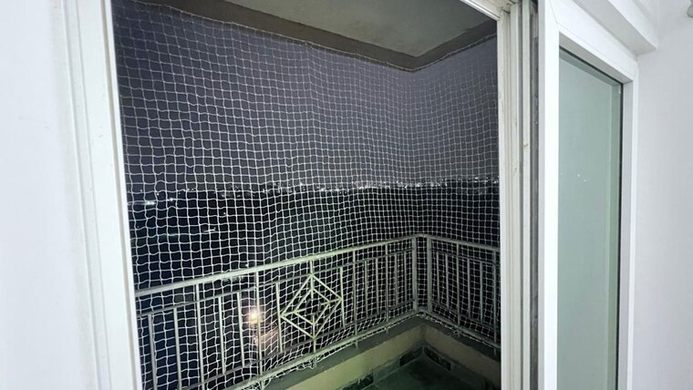 Balcony, migsun-roof 3 Bedroom 995 Sq.Ft. Apartment In Raj Nagar Extension Ghaziabad 10766585