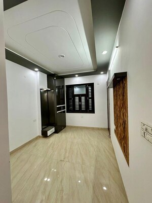 Bedroom in 3 BHK Builder Floor at Dwarka Mor – for Rent