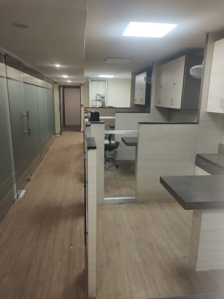 Team Area, greater kailash Commercial Office Space 700 Sq.Ft. In Greater Kailash Delhi 10766608