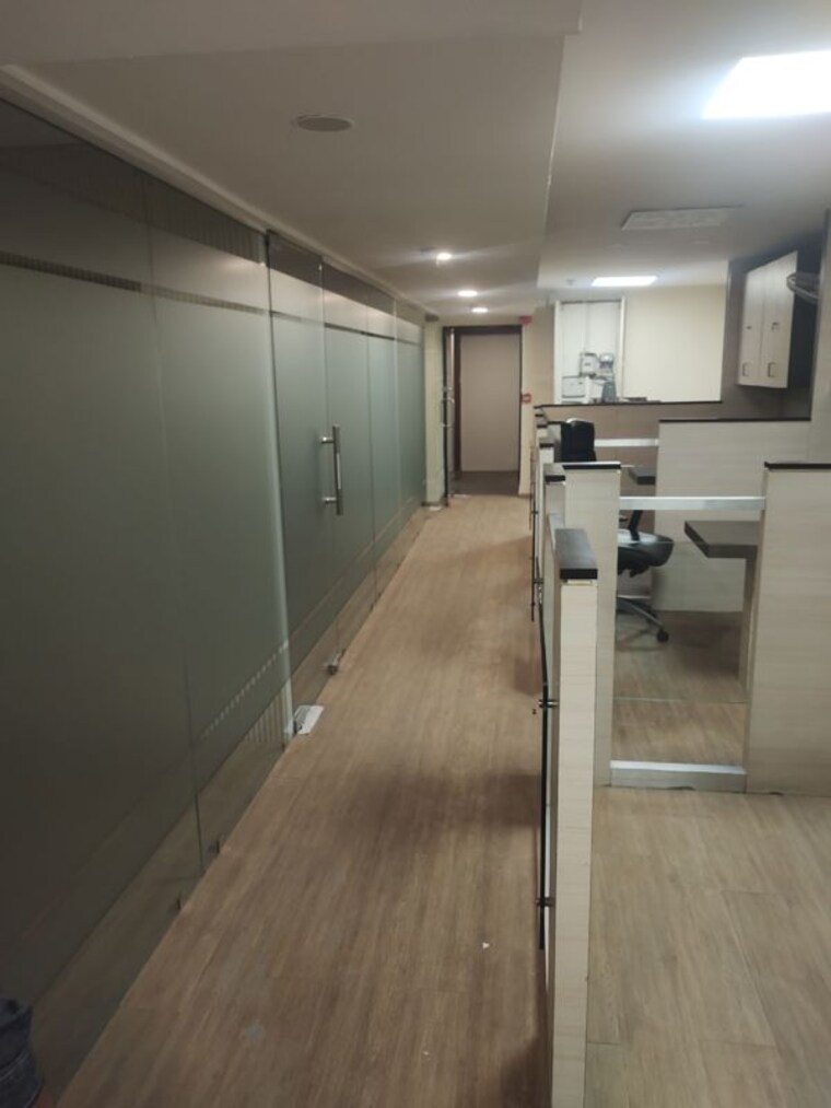 Team Area, greater kailash Commercial Office Space 700 Sq.Ft. In Greater Kailash Delhi 10766608