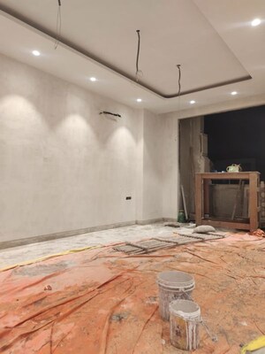 Room in 3 BHK Builder Floor at Kalkaji – for Sale