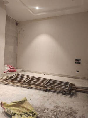 Room in 3 BHK Builder Floor at Kalkaji – for Sale