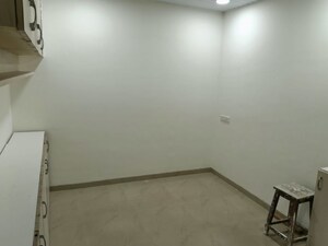  Shop For Rent in Santacruz East