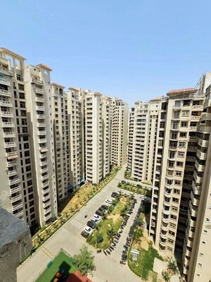 2.5 BHK Apartment For Sale in Stellar Jeevan, Sector 1 Greater Noida