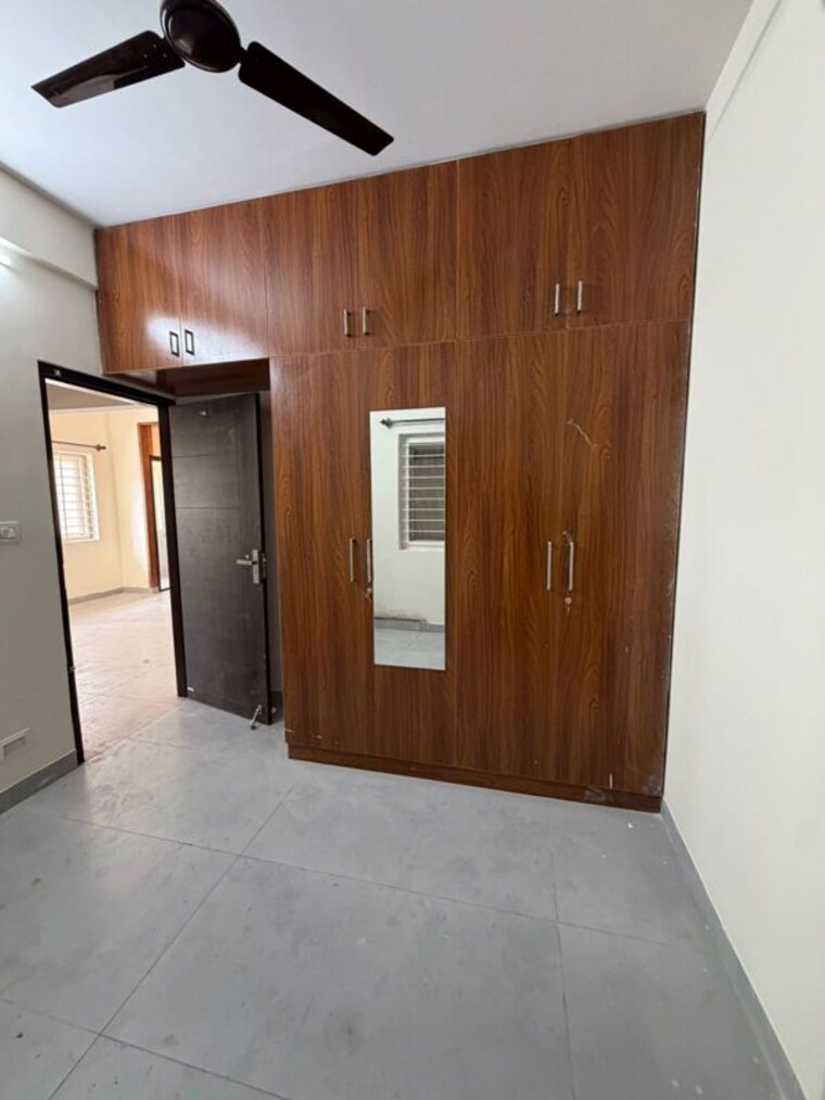 Room, sai-enclave-indiranagar 2 Bedroom 1200 Sq.Ft. Apartment In Indiranagar Bangalore 10766649