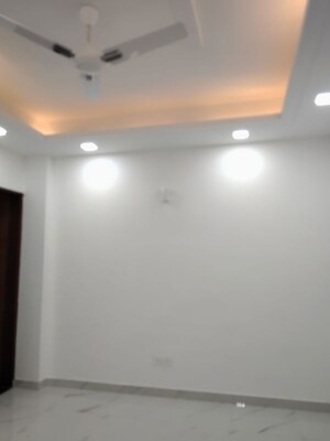 Room in 2 BHK Builder Floor at Kohli One Malibu Town, Sector 47 – for Rent