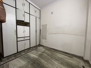 Room in 2 BHK Builder Floor at Rohini Sector 24 – for Rent