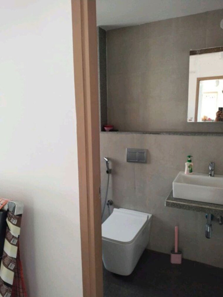 Bathroom, lodha-upper-thane 1.5 Bedroom 530 Sq.Ft. Apartment In Anjur Thane 10766657