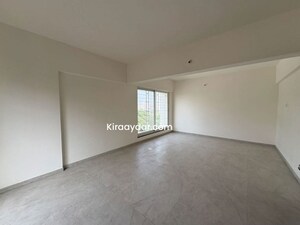 Room in 3 BHK Apartment at Amrapali Verona Heights, Tech Zone 4 Greater Noida – for Sale