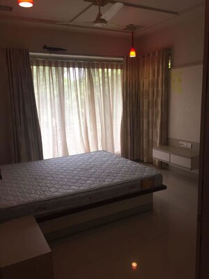 Bedroom in 2 BHK Apartment at Jubilee Apartment, Versova – for Rent