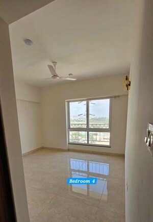Room in 4 BHK Apartment at Gera World of Joy, Kharadi – for Rent