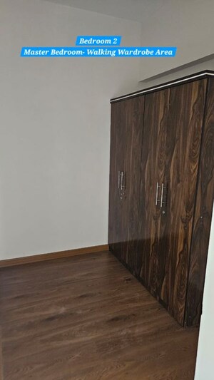 Room in 4 BHK Apartment at Gera World of Joy, Kharadi – for Rent