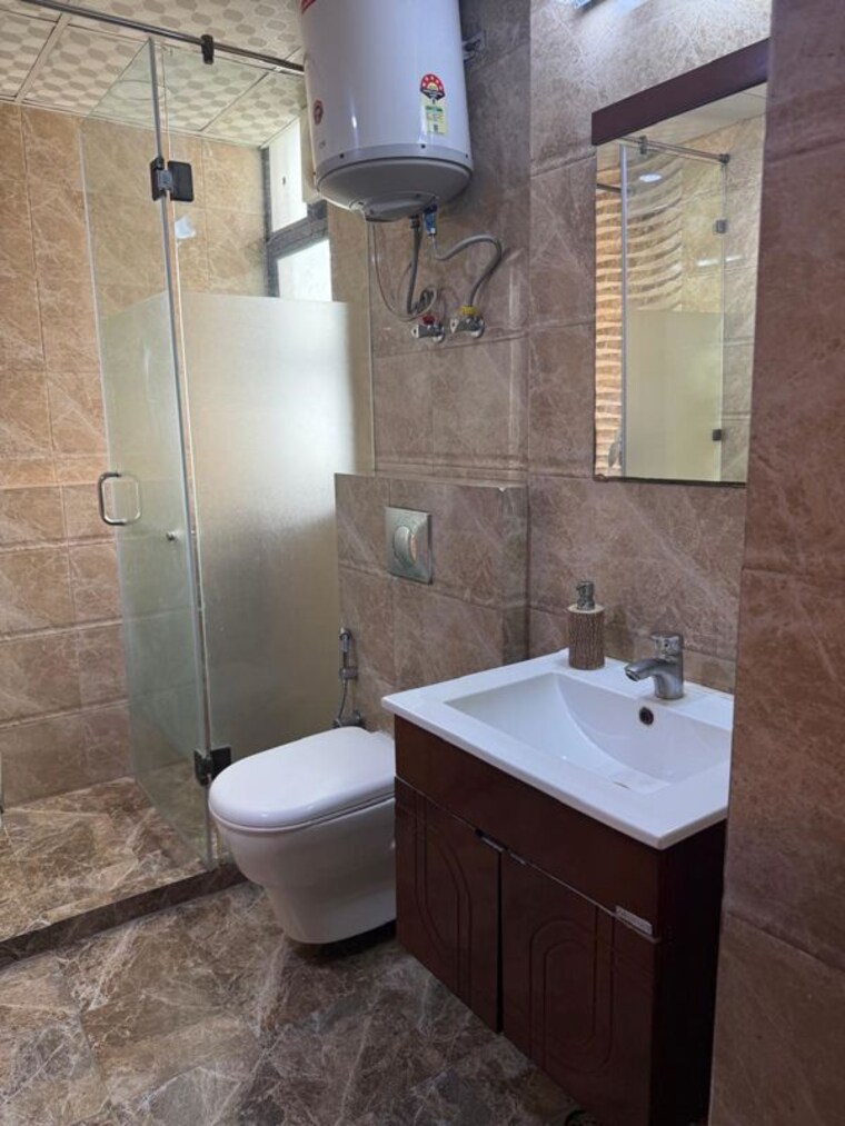 Bathroom, vipul-greens 3 Bedroom 1860 Sq.Ft. Apartment In Sector 48 Gurgaon 10766726