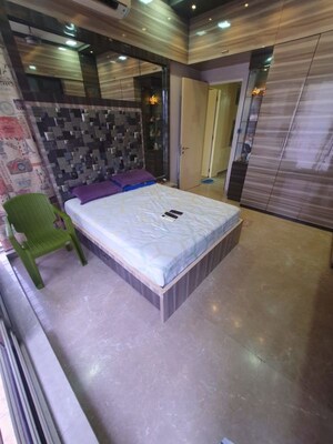Team Area in 3 BHK Apartment at Kalpataru Regalia, Goregaon West – for Sale