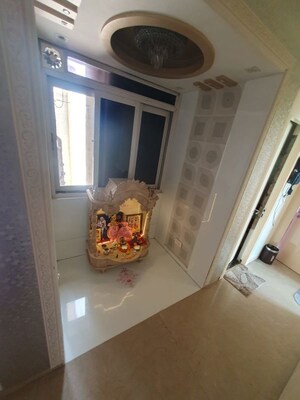 Furnished Amenities in 3 BHK Apartment at Kalpataru Regalia, Goregaon West – for Sale