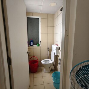 Bathroom in 3.5 BHK Apartment at Prestige Lakeside Habitat, Varthur – for Rent