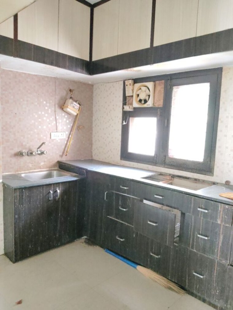 Kitchen, vasant kunj 3 Bedroom 1700 Sq.Ft. Apartment In Vasant Kunj Delhi 10766765