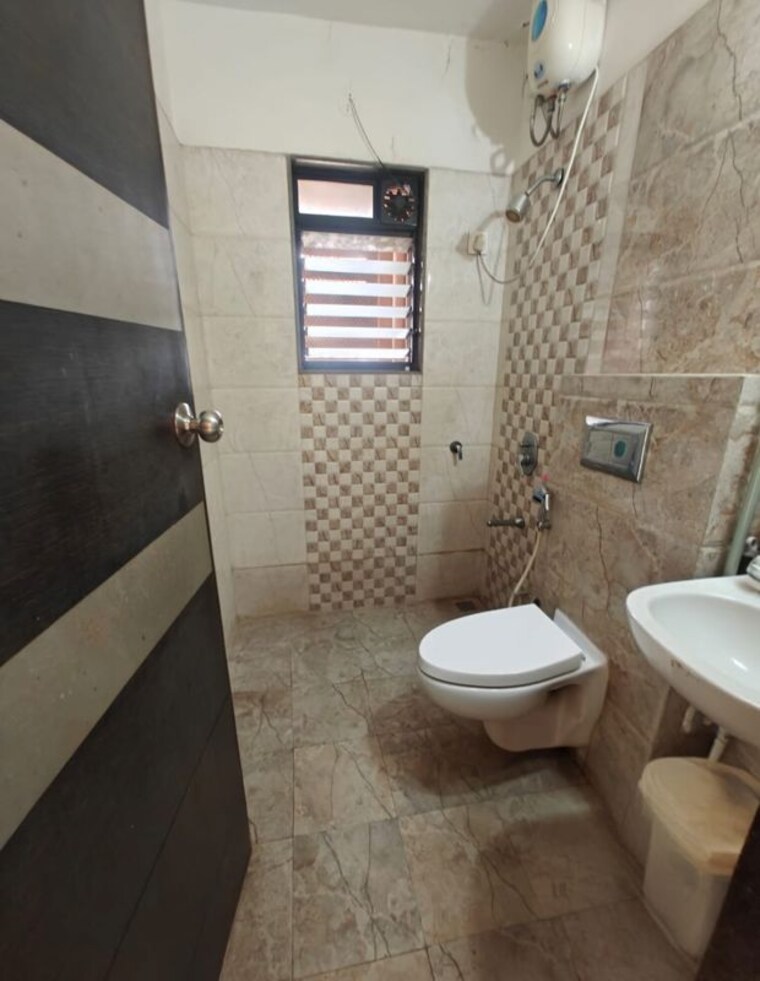 Bathroom, neel-kamal-chs 2 Bedroom 750 Sq.Ft. Apartment In Andheri West Mumbai 10766775