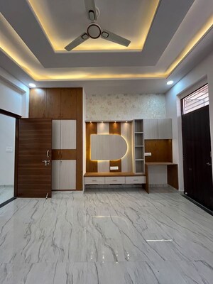 Room in 3 BHK Villa at Kalwar Road – for Sale