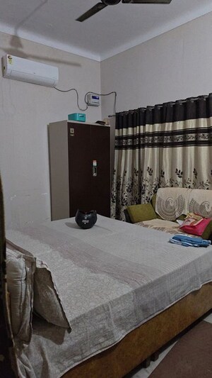 Furnished Amenities in 5 BHK Independent House at Patel Nagar – for Sale