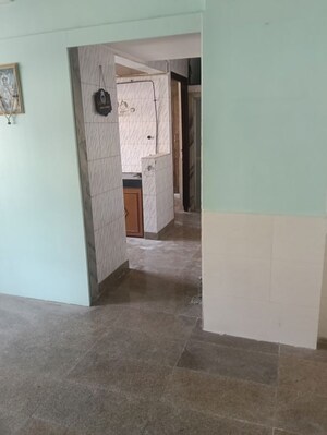 Room in 1 BHK Apartment at Sagar CHS Borivalli West, Borivali West – for Rent