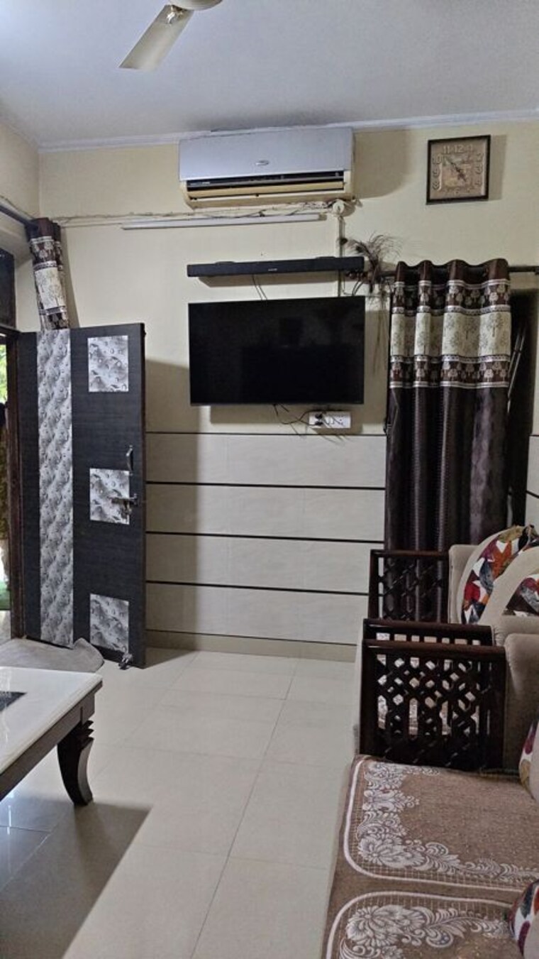 Kitchen, shastri nagar 4 Bedroom 100 Sq.Yd. Independent House In Shastri Nagar Ghaziabad 10766870