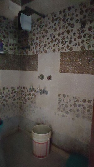 Bathroom in 4 BHK Independent House at Shastri Nagar – for Sale
