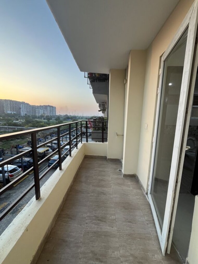 Balcony, bankey-bihari-aggarwal-heights 2 Bedroom 1025 Sq.Ft. Apartment In Raj Nagar Extension Ghaziabad 10766884