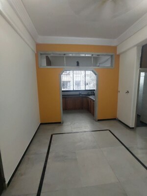 2 BHK Apartment For Rent in Rajiv CHS Matunga, Matunga West