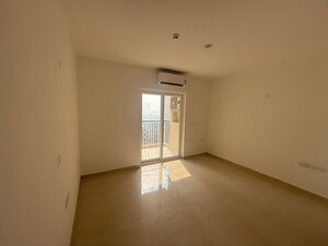 Room in 3.5 BHK Apartment at ATS Marigold, Sector 89a – for Sale