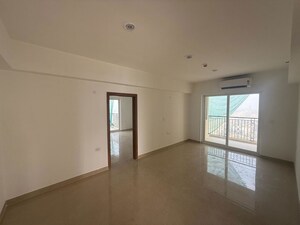 Room in 3.5 BHK Apartment at ATS Marigold, Sector 89a – for Sale