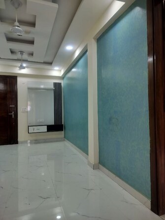2 BHK +Builder Floor For Rent in RWA Apartments Sector 73 in Sector 73, Noida