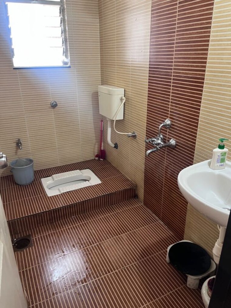 Bathroom, shivam-serene-scapes 2 Bedroom 980 Sq.Ft. Apartment In Ravet Pune 10766967
