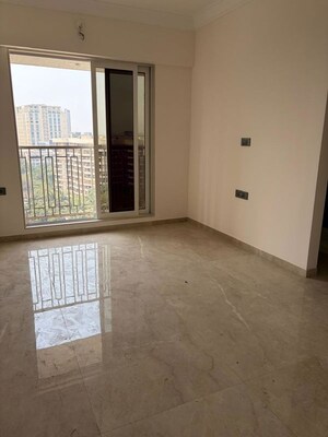 2 BHK Apartment For Rent in Crescent Silverwoods, Powai