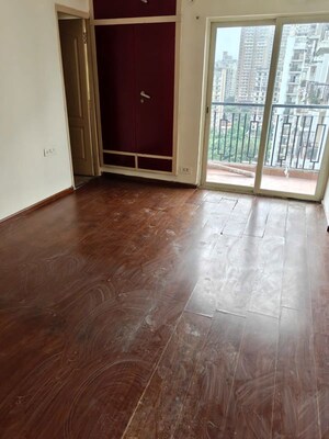 Room in 2 BHK Apartment at Aims Golf City, Sector 75 – for Rent