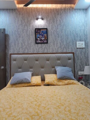 Bedroom in 2 BHK Apartment at Kharghar – for Rent