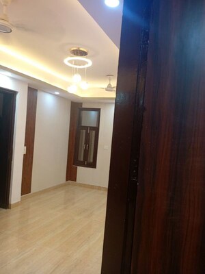 Room in 3 BHK Builder Floor at Kishangarh – for Sale