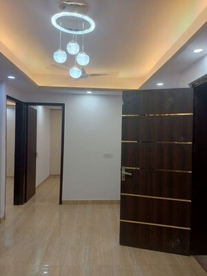 Room in 3 BHK Builder Floor at Kishangarh – for Sale