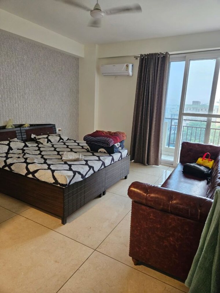 Bedroom, maya-green-lotus-saksham 3 Bedroom 1346 Sq.Ft. Apartment In International Airport Road Zirakpur 10767074